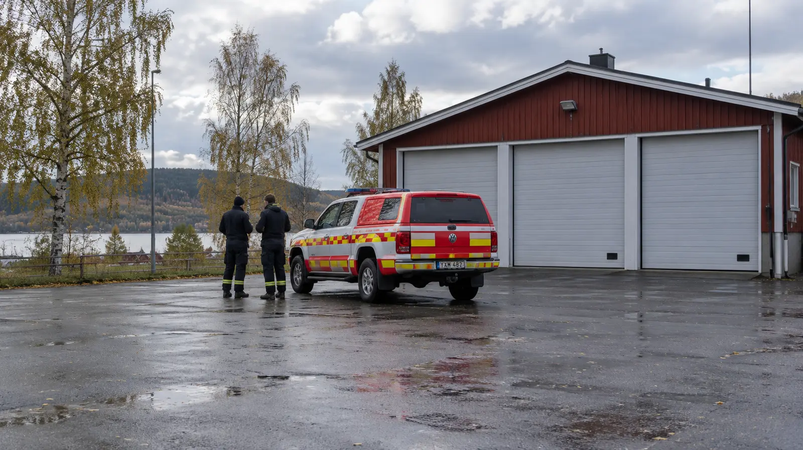 Giftig gas från lastbil vid Mellerud, E45 avstängd i båda riktningar